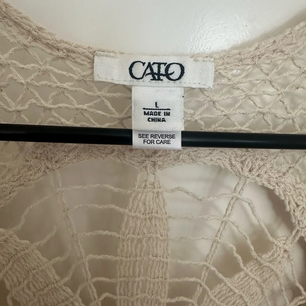 Cato boho crochet sleeveless vest with fringe western boho size L - Picture 4 of 4